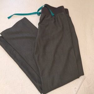 FIGS Livingston bottom;Small tall